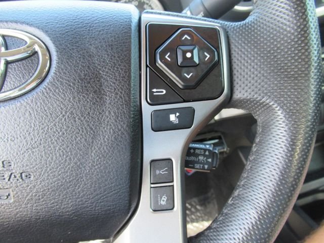 Used 2022 Black Toyota SR5 image 25