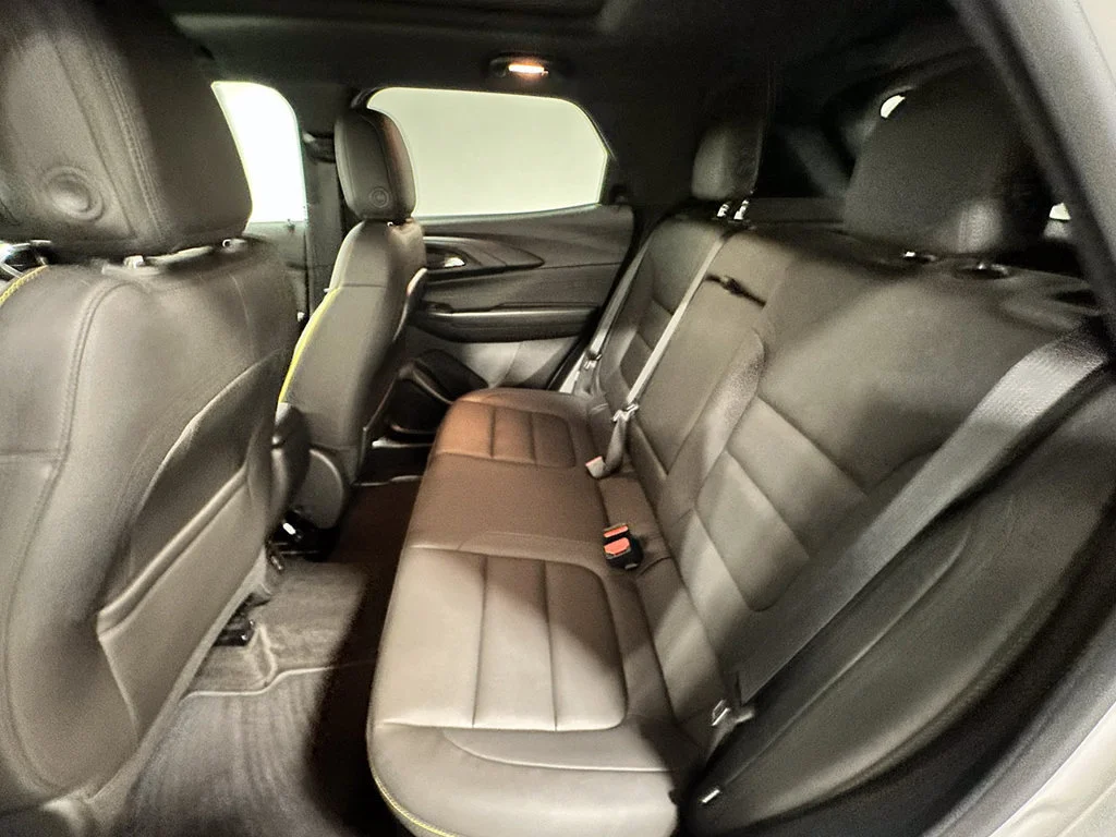 Used 2024 Summit White Chevrolet ACTIV image 18