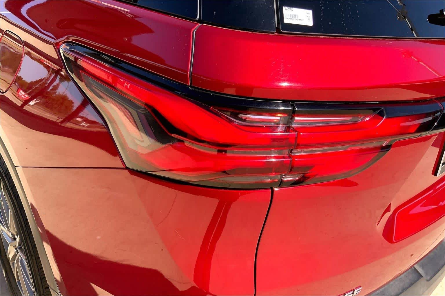 Used 2023 Radiant Red Tintcoat Chevrolet LT Cloth image 28