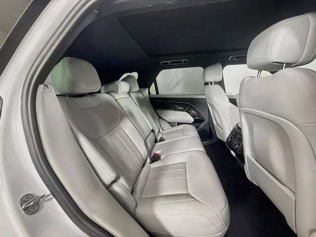 Certified Used 2023 White Land Rover SE image 29