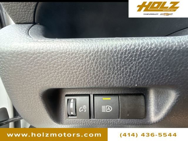 Used 2025 White Toyota LE image 16