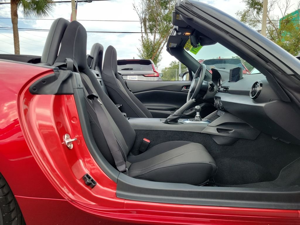 Used 2025 Red Crystal Mazda Sport image 18