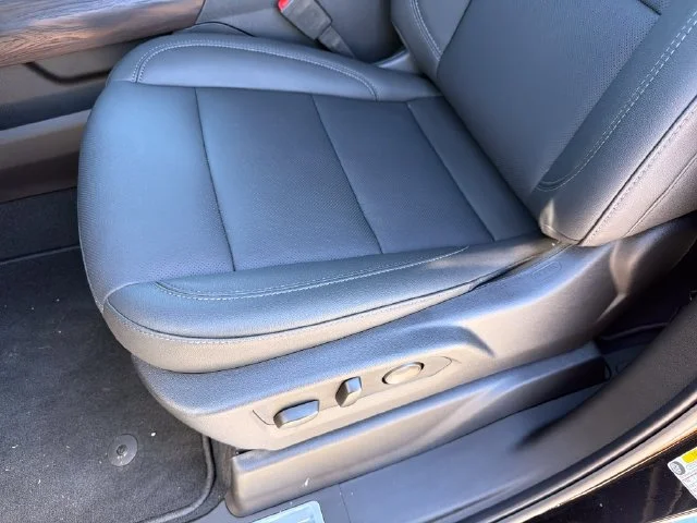 New 2026 Onyx Black GMC SLT image 20