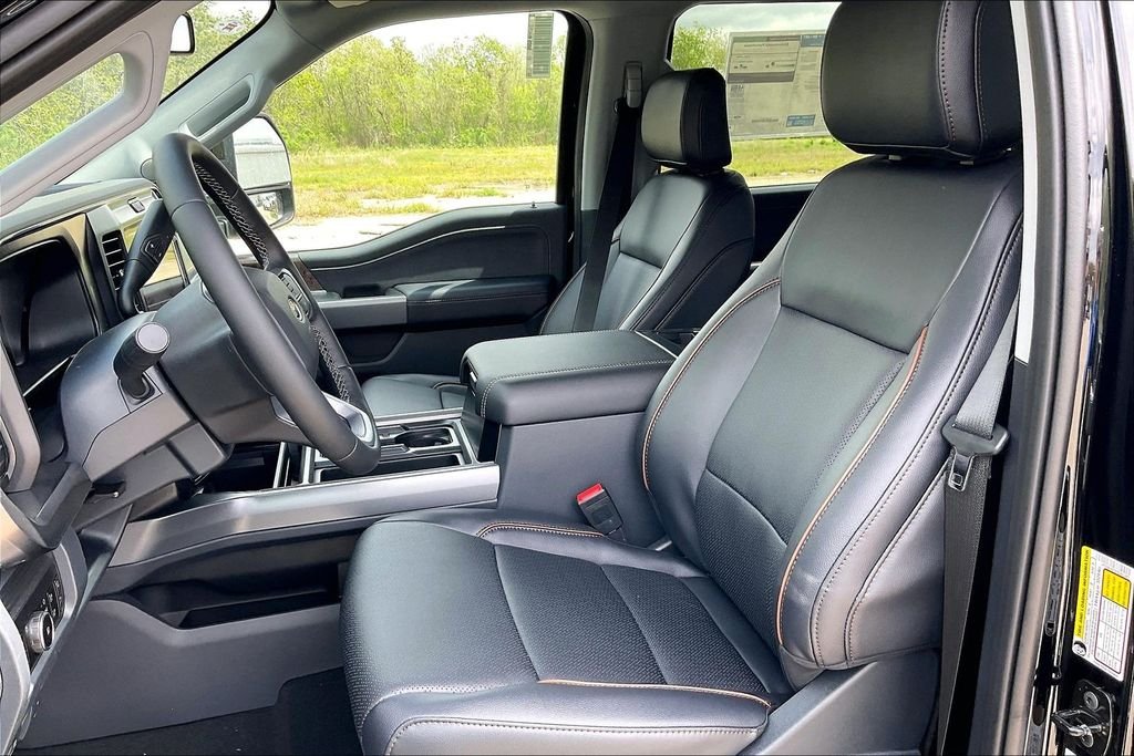 New 2026 Ford Super Duty F-250 Lariat 4D Crew Cab