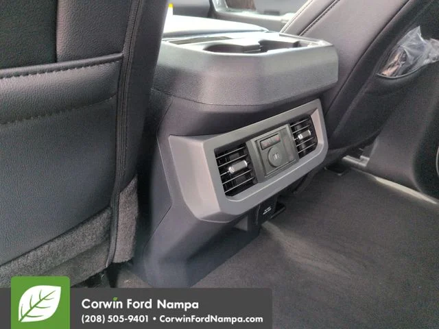 New 2026 Oxford White Ford Lariat image 27