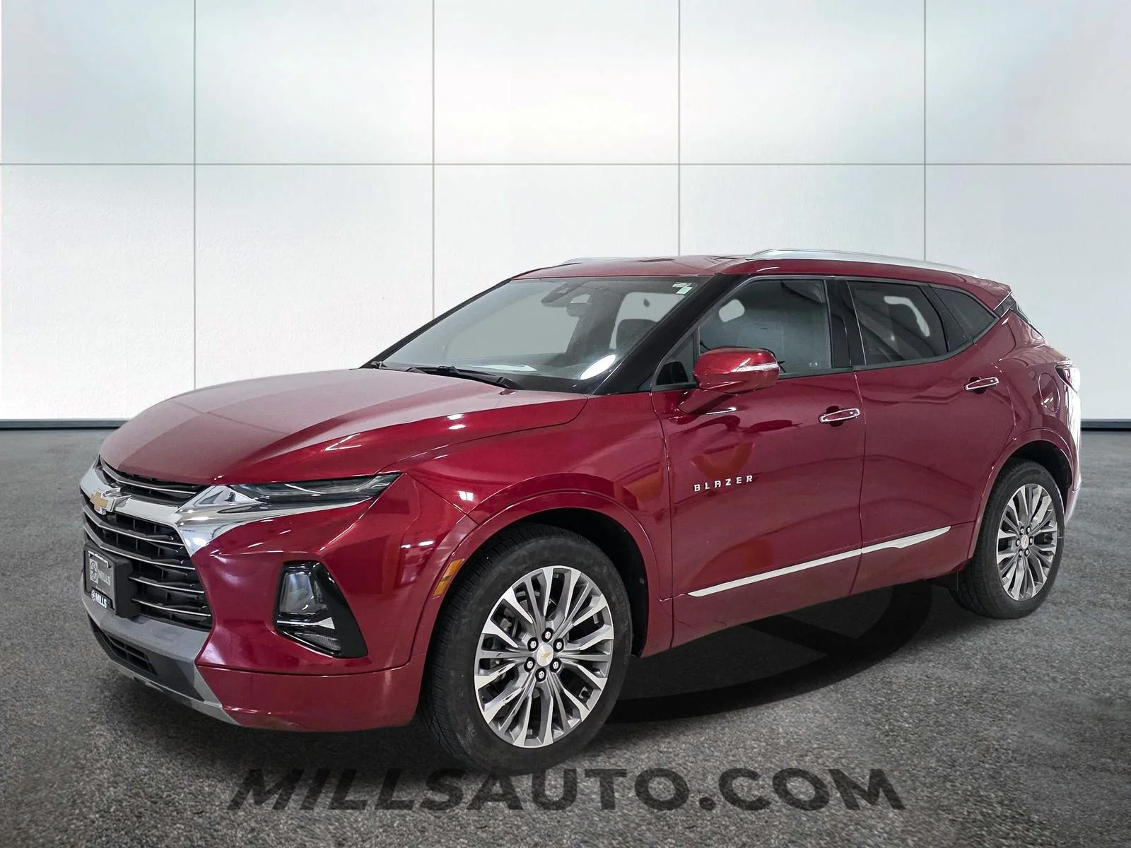 Used 2019 Chevrolet Blazer Premier with VIN 3GNKBKRS7KS663913 for sale in Willmar, Minnesota