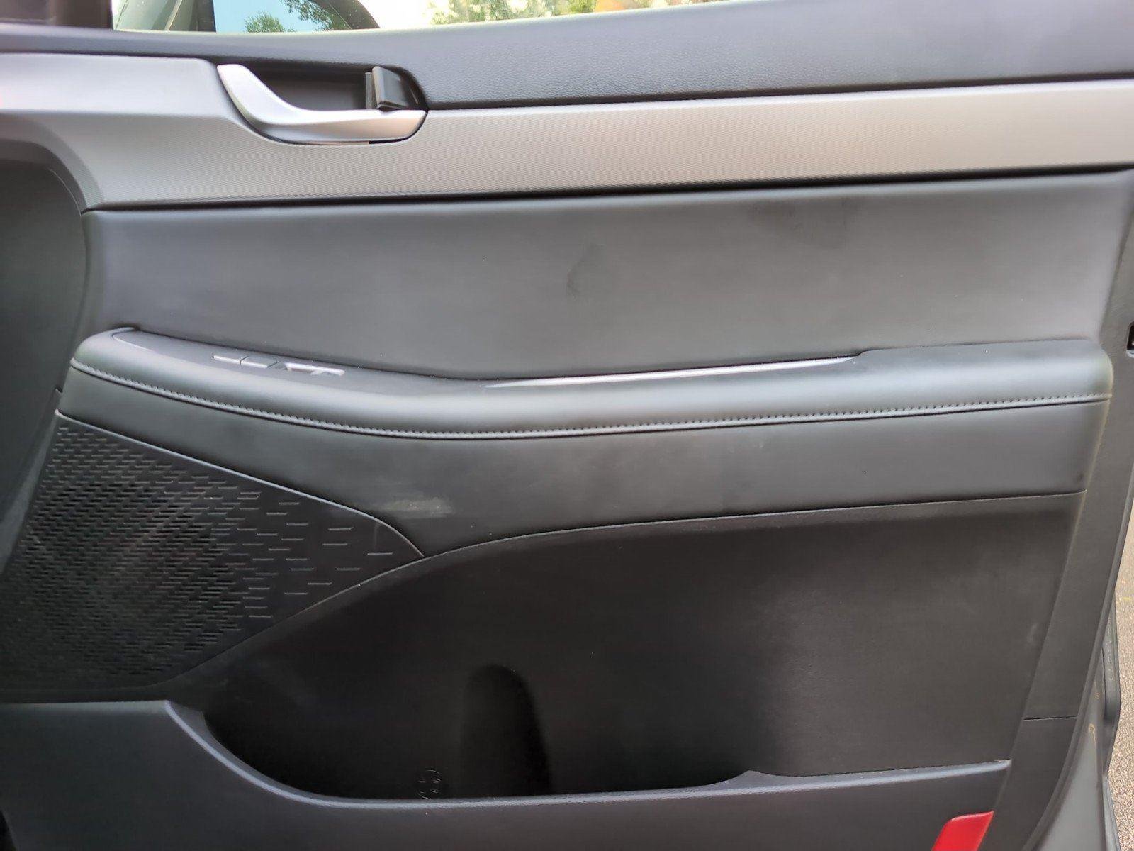Used 2022 Rainforest Hyundai SEL image 36