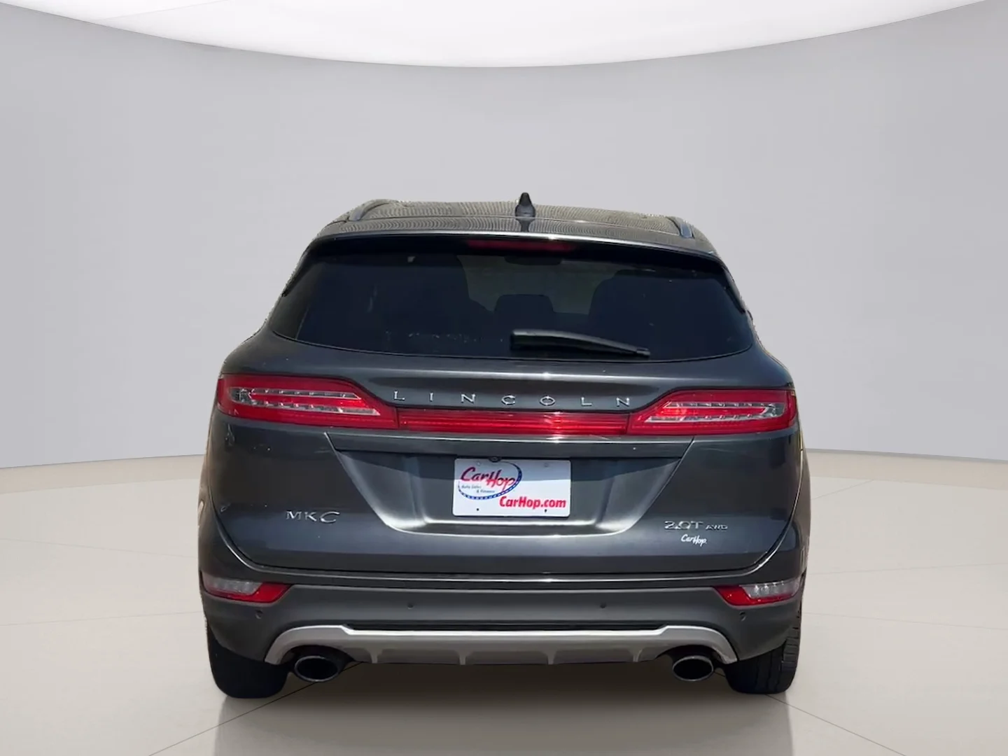 Used 2017 Gray Lincoln RESERVE image 6