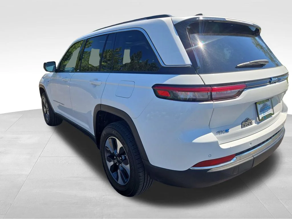 Used 2024 Bright White Clearcoat Jeep 4xe image 13