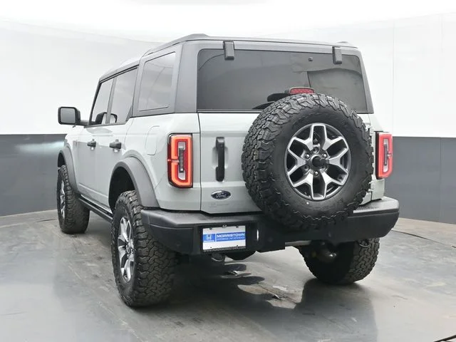 Used 2024 Green Ford Badlands image 6