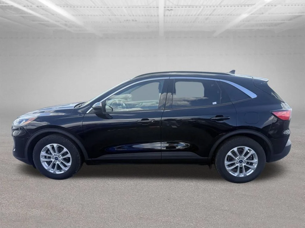Used 2020 Black Ford SE image 11