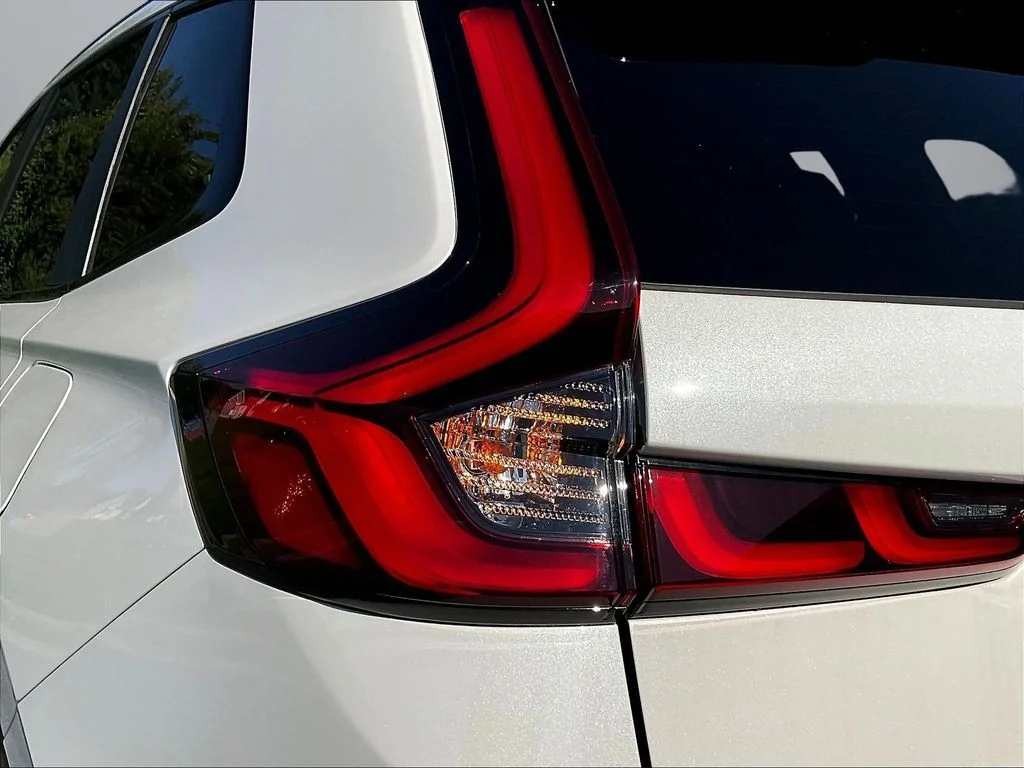 New 2026 Platinum White Pearl Honda Sport Touring image 23
