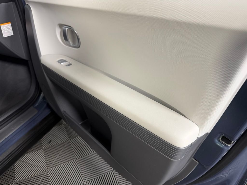 Used 2024 Green Hyundai SEL image 34