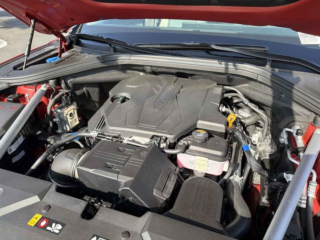New 2026 Red Genesis 2.5T image 12