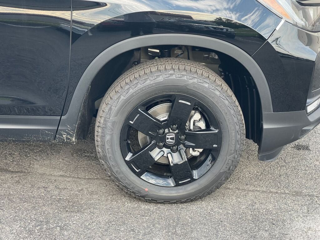 New 2026 Crystal Black Pearl Honda Black Edition image 23