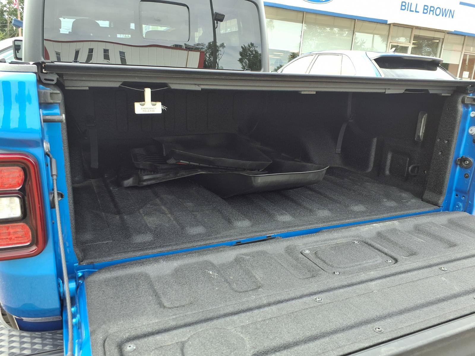 Certified Used 2023 Hydro Blue Pearlcoat Jeep Mojave image 23
