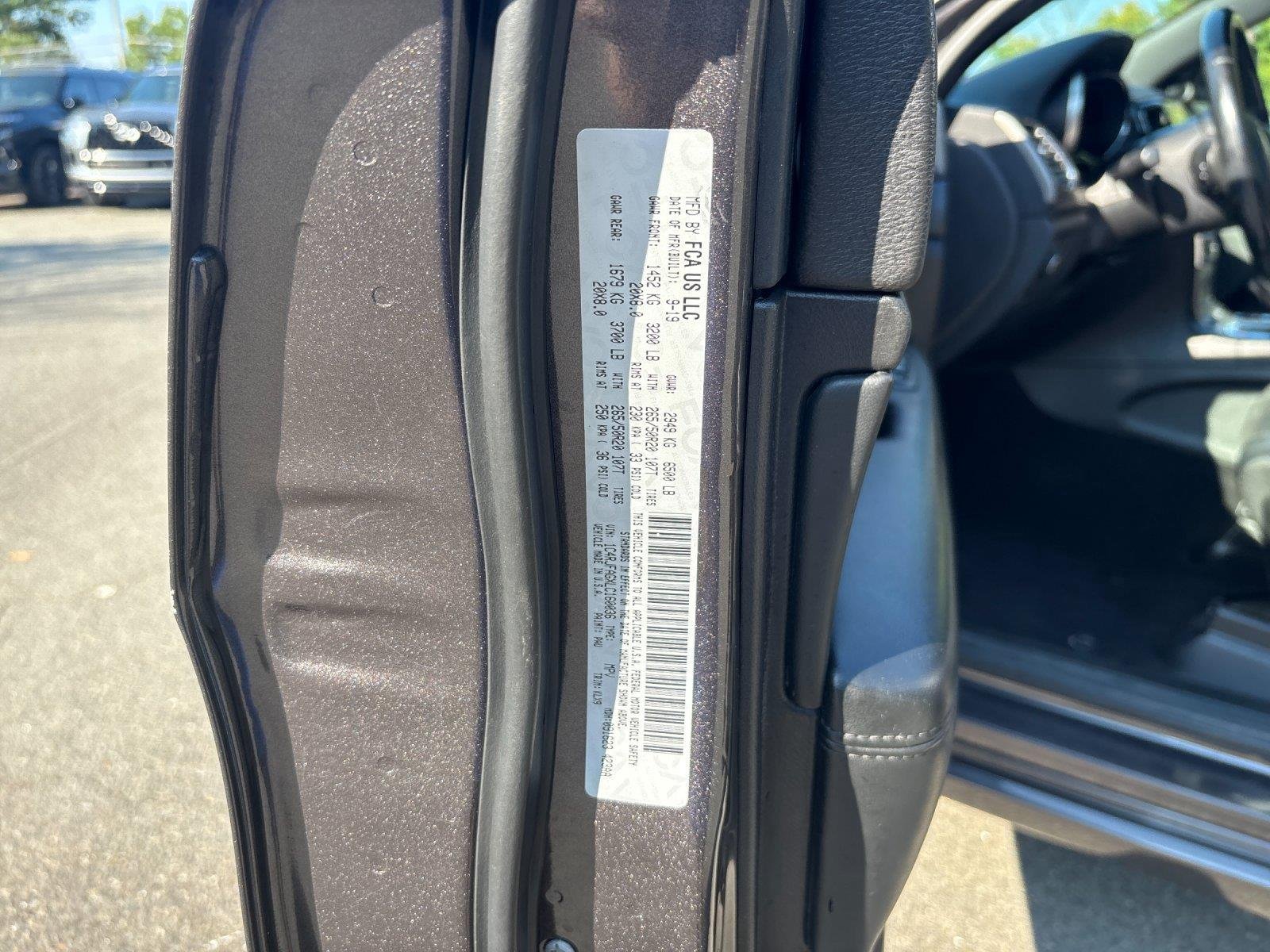 Used 2020 Granite Crystal Metallic Clearcoat Jeep Altitude image 12
