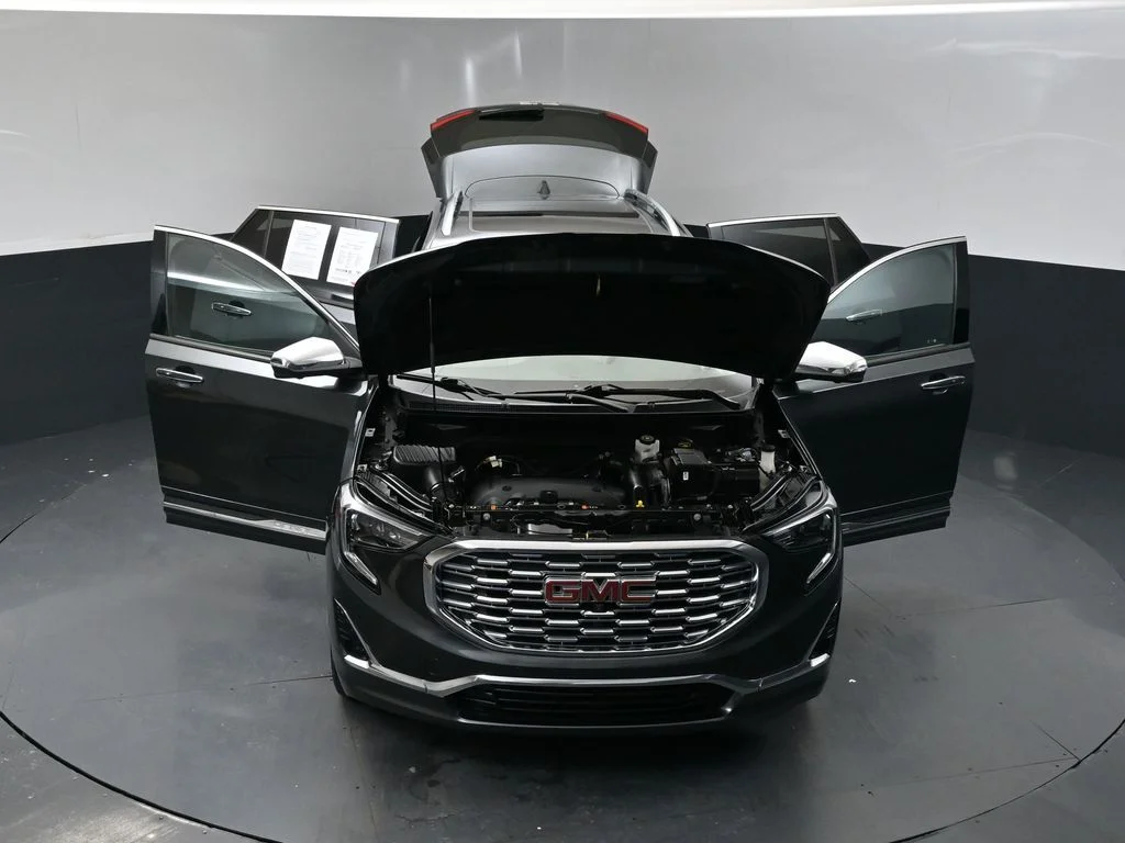 Used 2020 Gray GMC Denali image 43