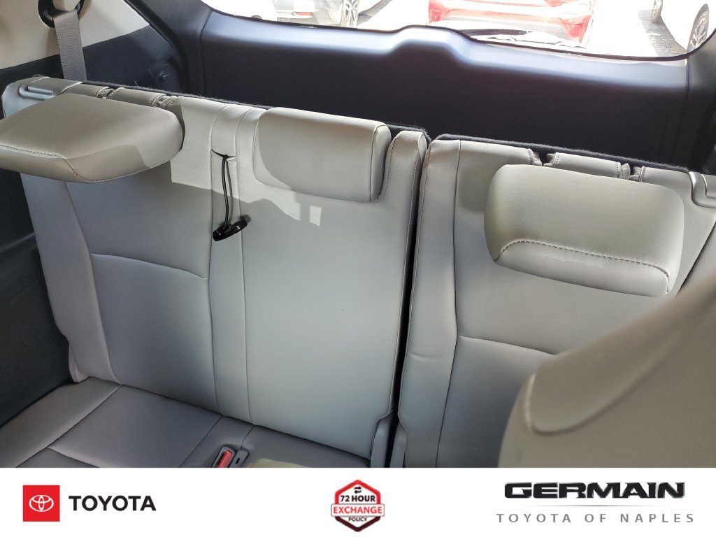 Used 2022 Blue Toyota XLE image 23