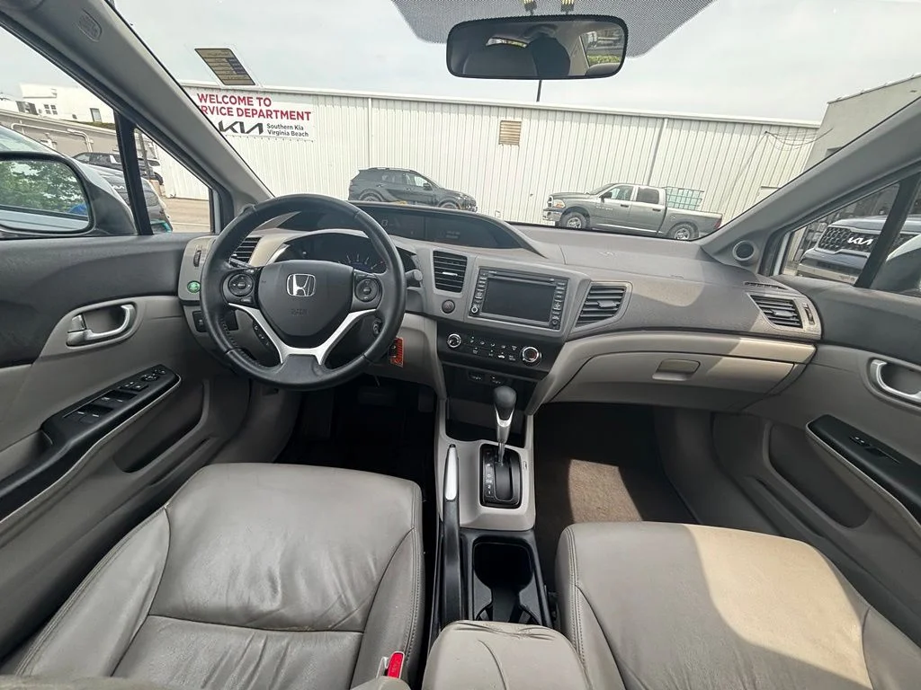 Used 2012  Honda EX-L image 18