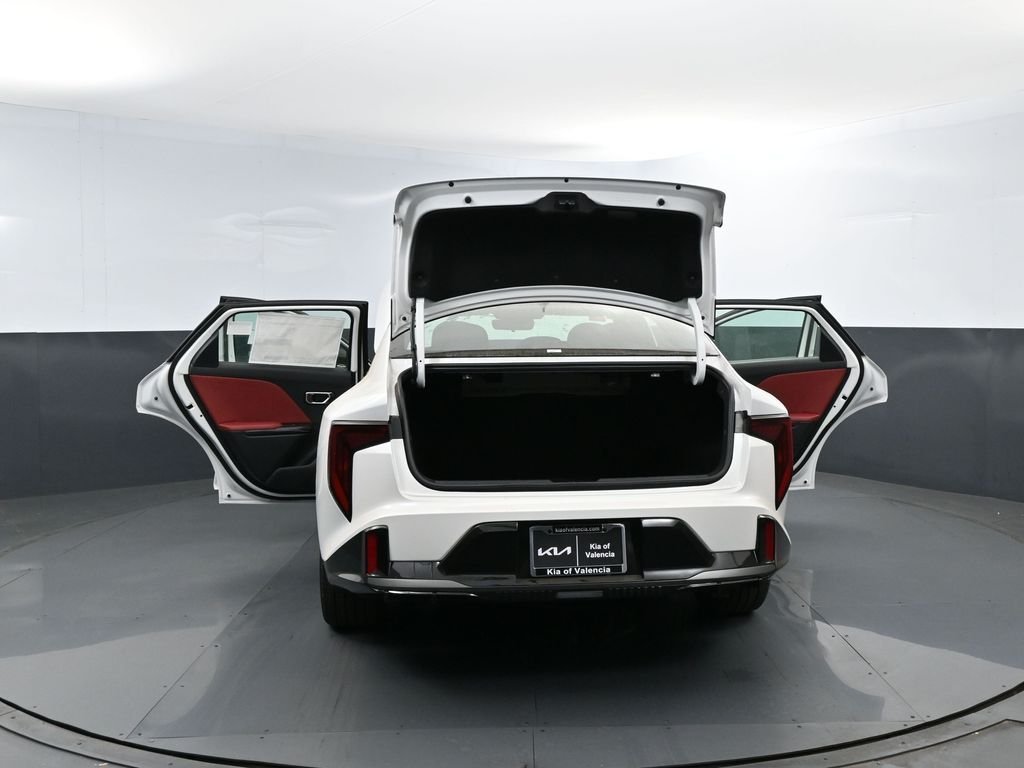 New 2026 Snow White Pearl Kia GT-Line image 26