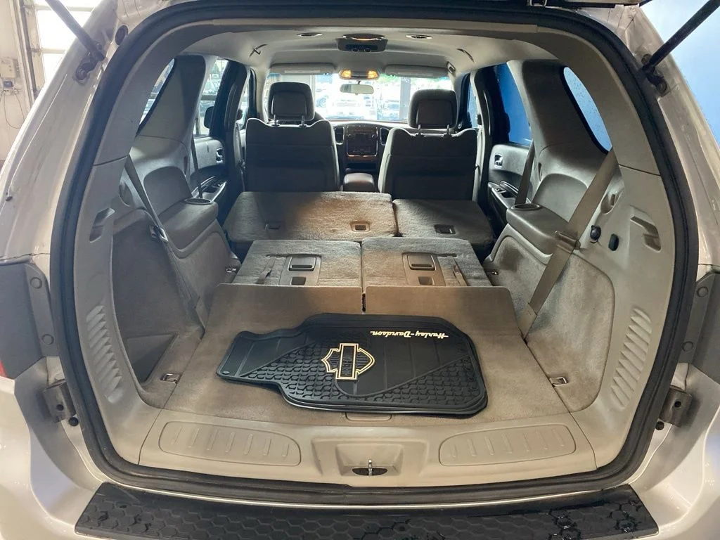 Used 2012 Silver Dodge SXT image 10