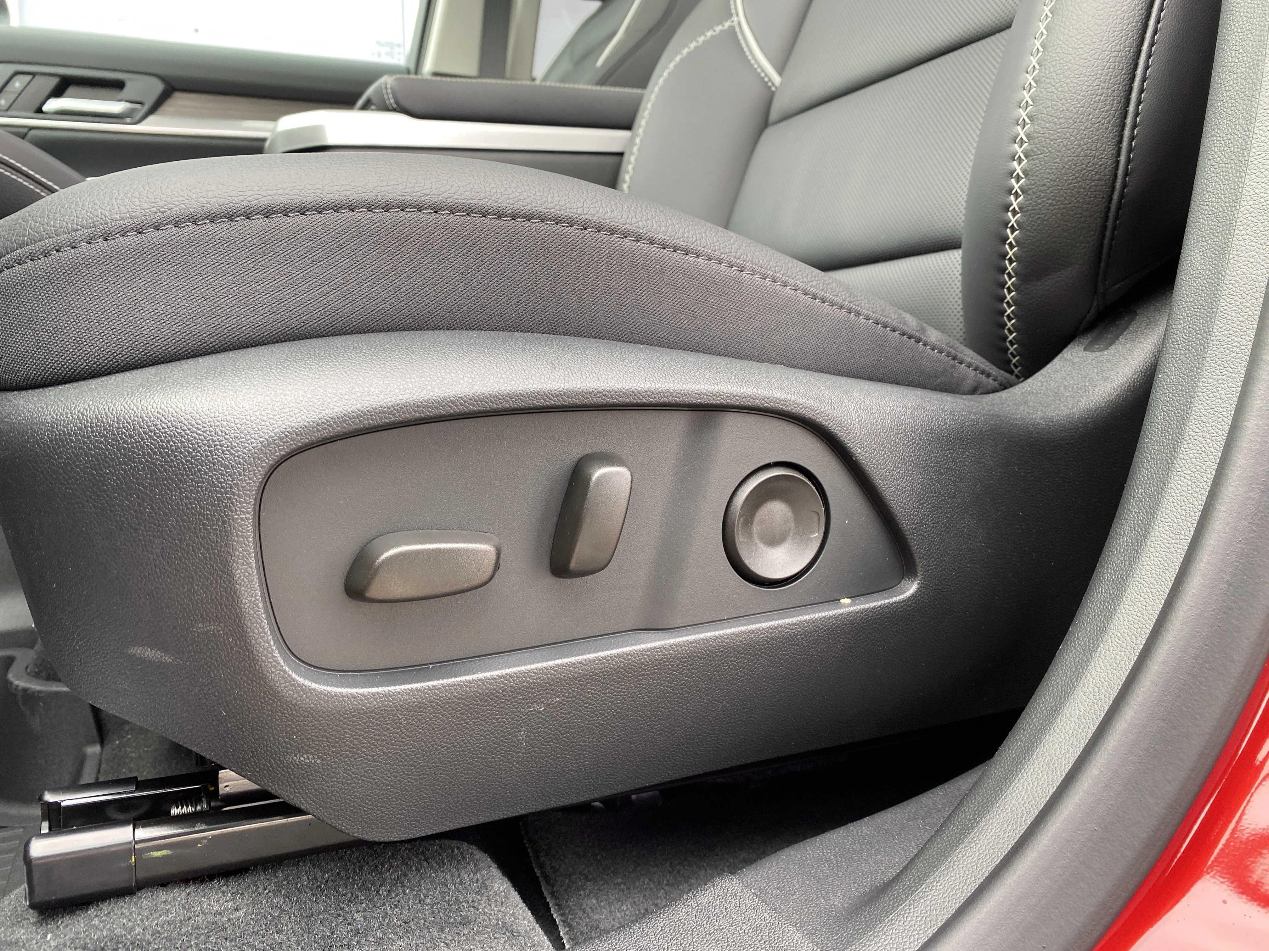 New 2026 VOLCANIC RED TINTCOAT GMC AWD Denali image 27