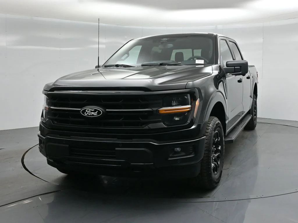 New 2026 Agate Black Metallic Ford XLT image 51