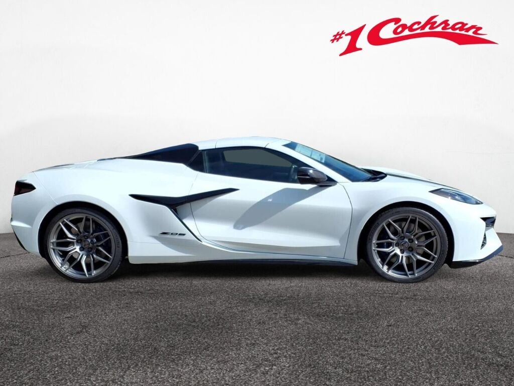 New 2027 Arctic White Chevrolet 3LZ image 2