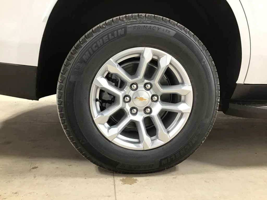 2026 Chevrolet Tahoe LS - Photo 34