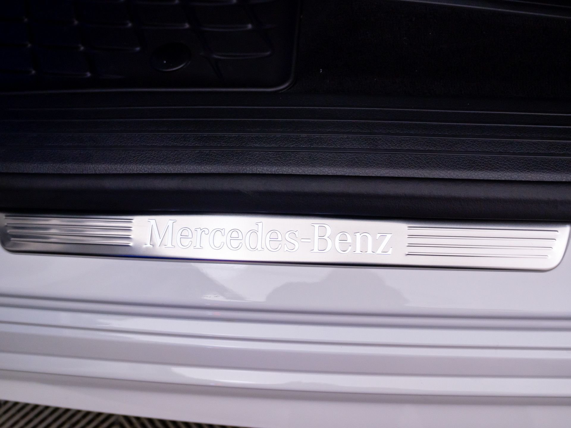 New 2026 Polar White Mercedes-Benz GLE 350 image 16