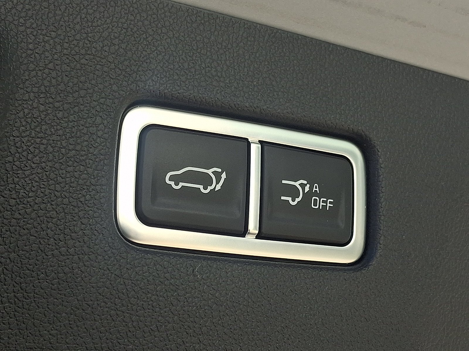Used 2025 Gray Kia X-Line SX Prestige image 30