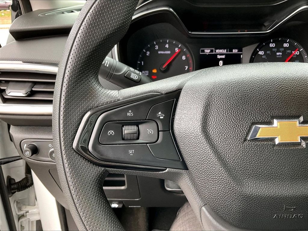 Used 2023 White Chevrolet LT image 22