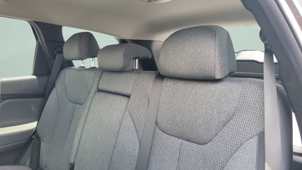 Certified Used 2023 Gray Hyundai SEL image 10