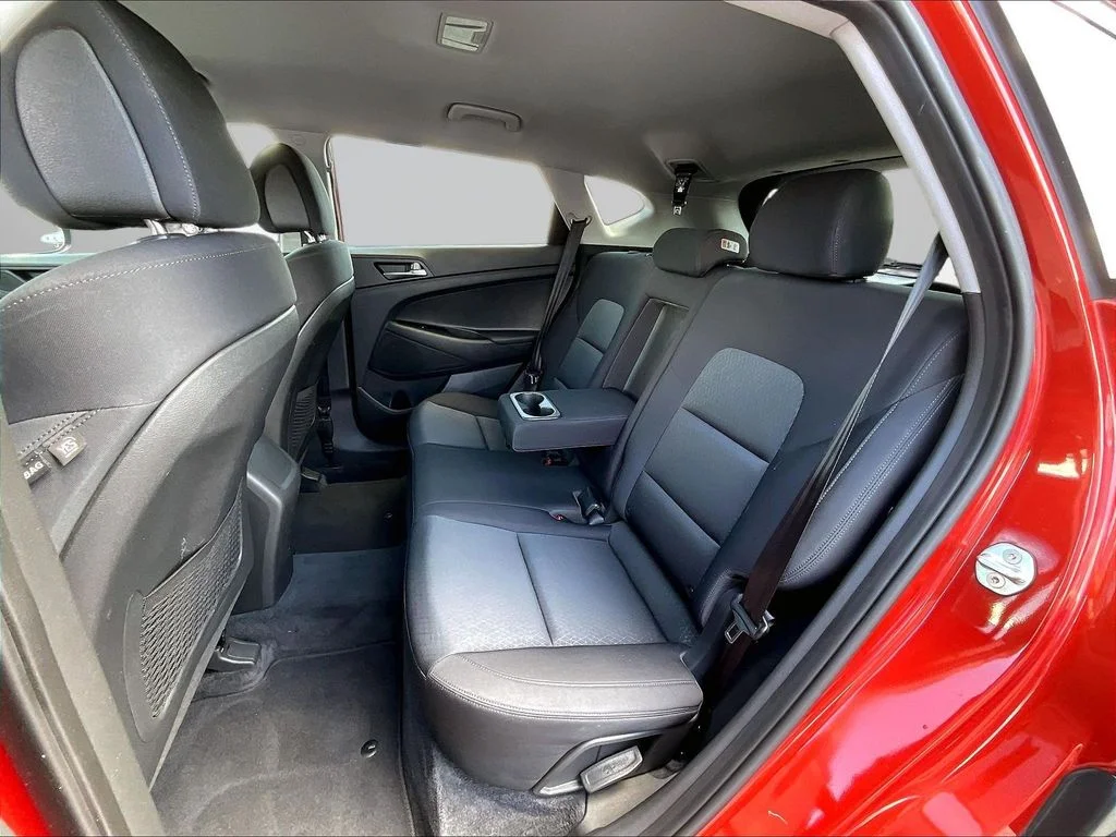 Used 2017 Orange Hyundai SE image 20