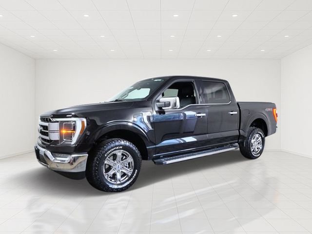 Certified Used 2022 Black Ford Lariat image 3