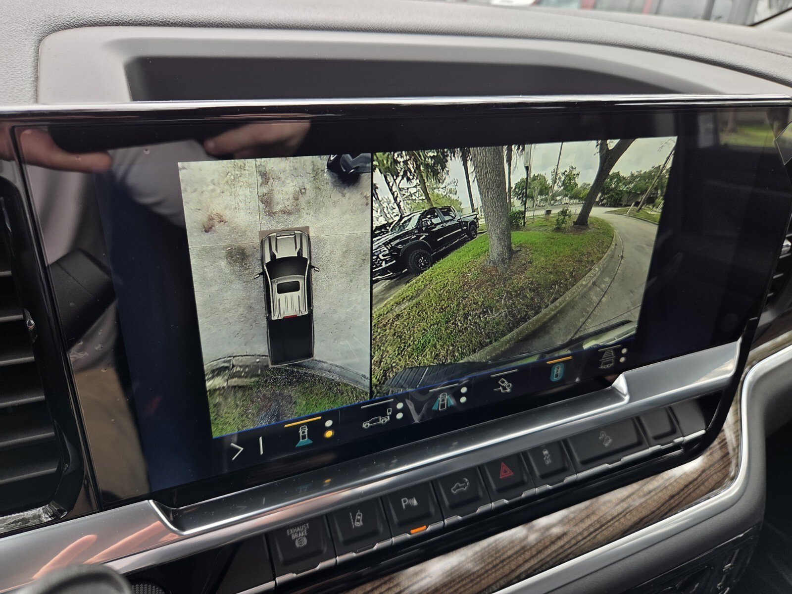 New 2026 Lakeshore Blue Metallic Chevrolet LT image 38