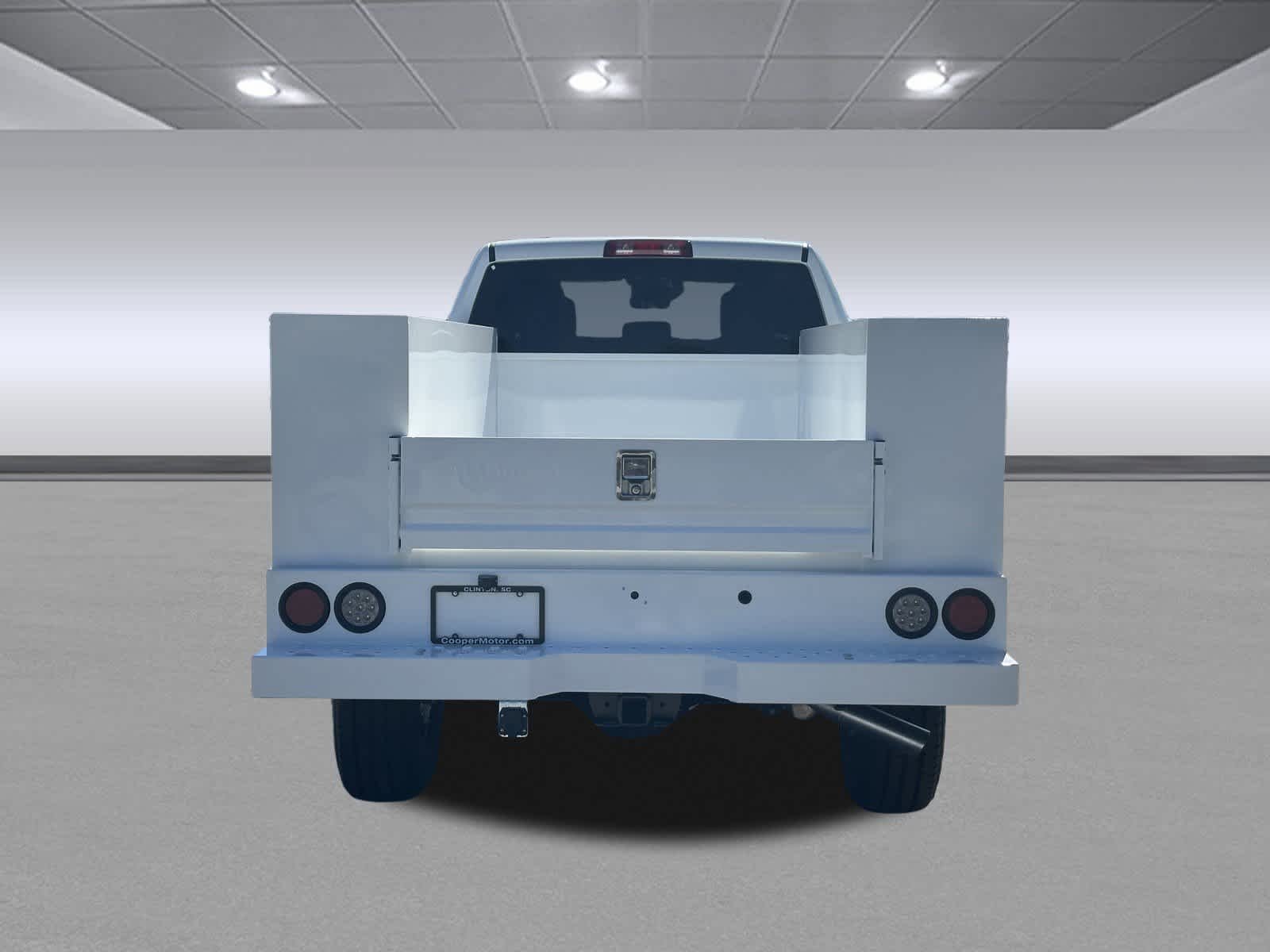 New 2026 Bright White Clear-Coat Exterior Paint RAM Tradesman image 4