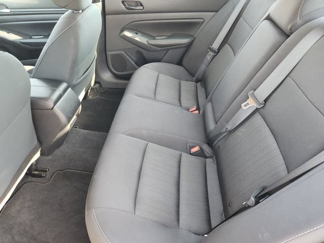 Used 2025 Gray Nissan SV image 30