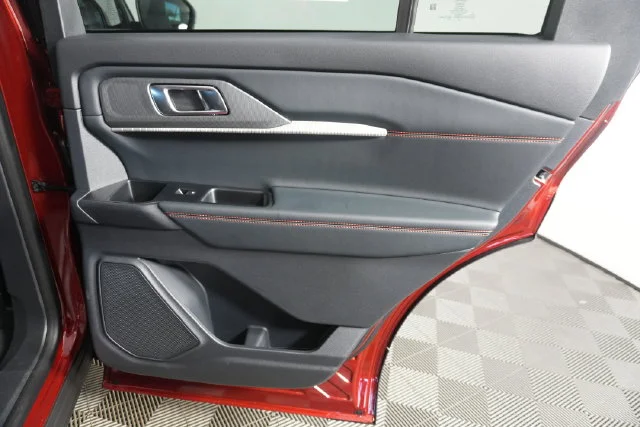 New 2026 Ruby Red Metallic Tinted Clearcoat Ford King Ranch® image 30