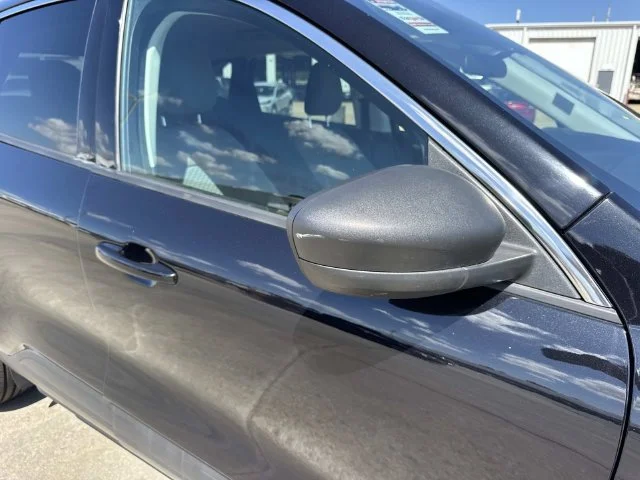 Used 2022 Black Ford SE image 23