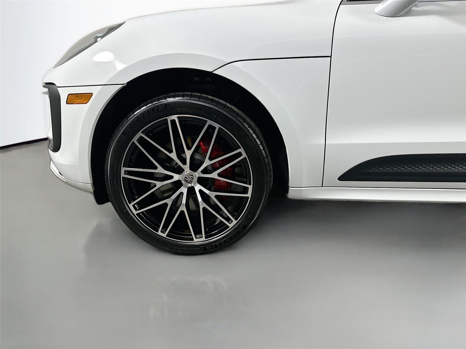Certified Used 2026 Carrara White Metallic Porsche  image 11