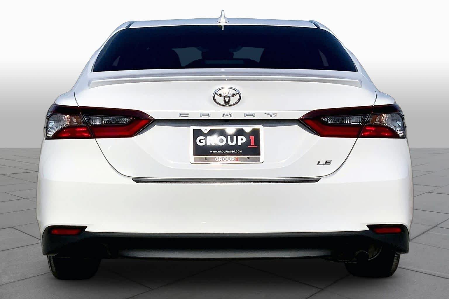 Used 2023 Ice Cap Toyota LE image 5