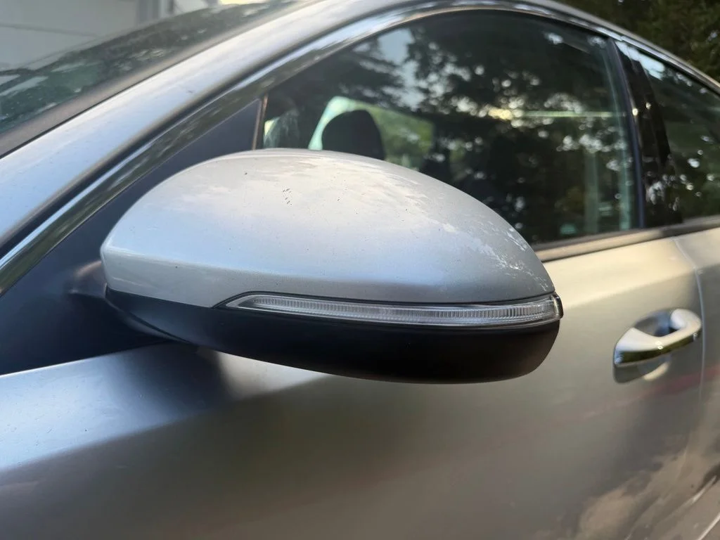Used 2018 Sparkling Silver Kia EX image 11