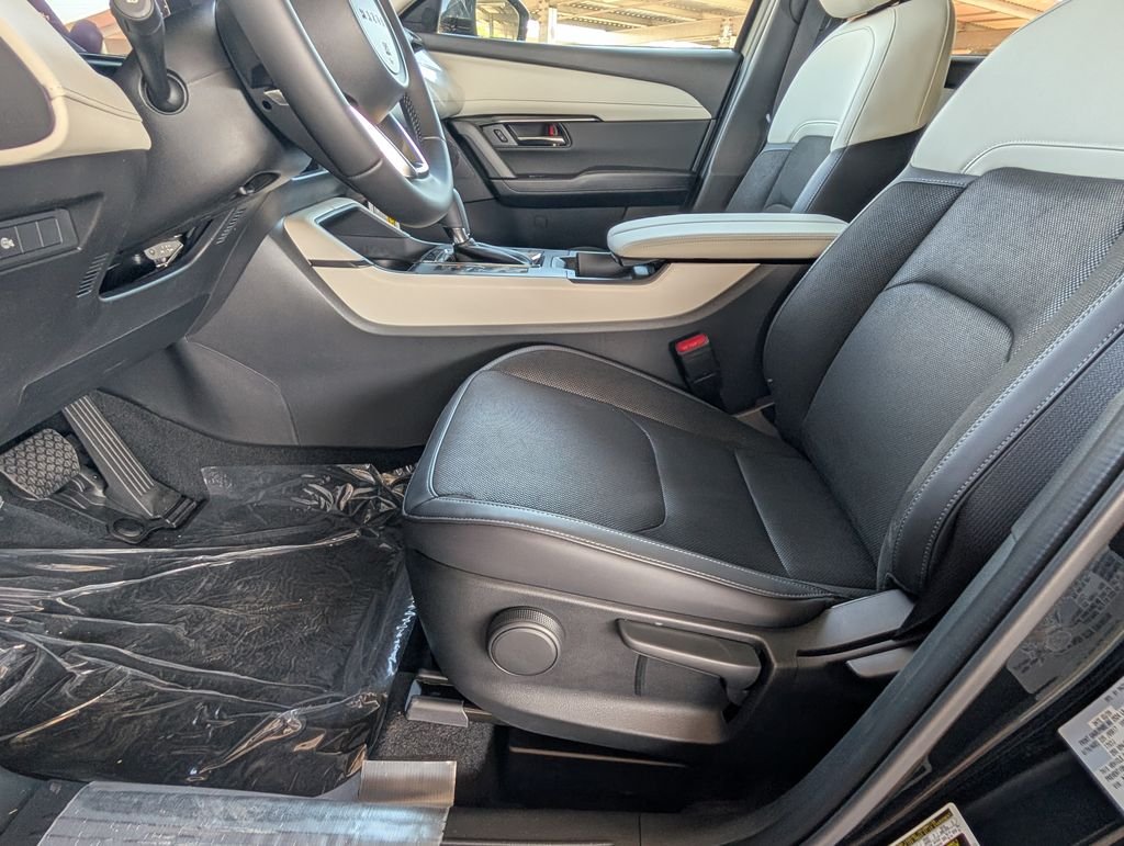 New 2026 Jet Black Mica Mazda 2.5 S Select AWD image 9