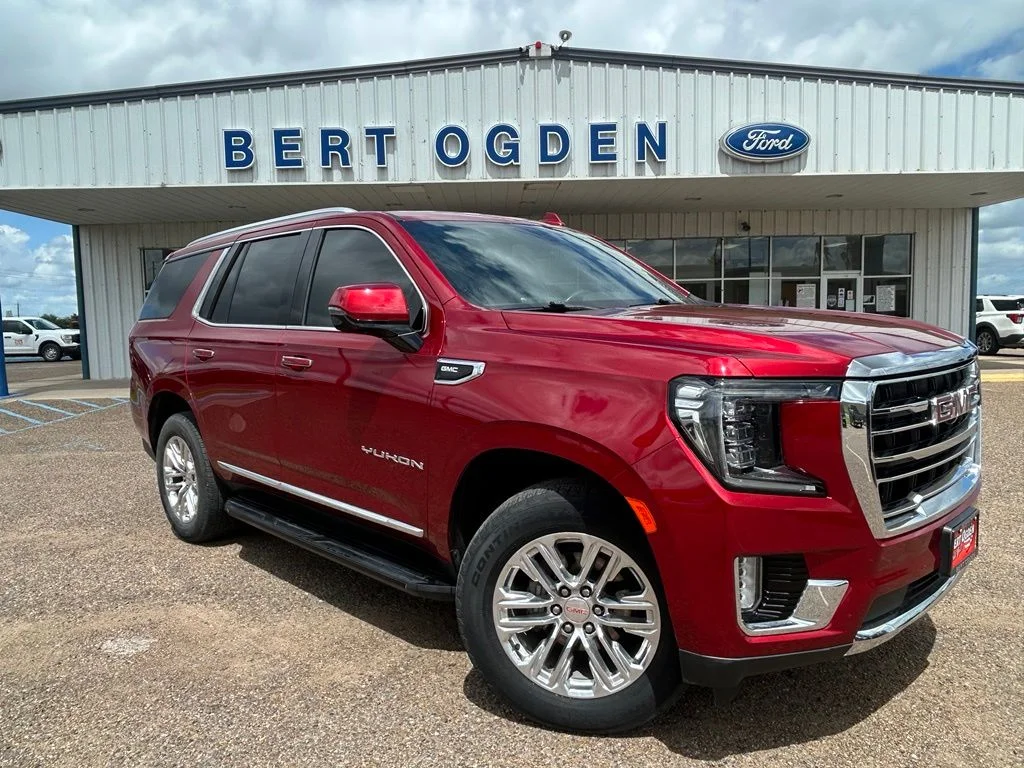 Used 2021 Red GMC SLT image 1