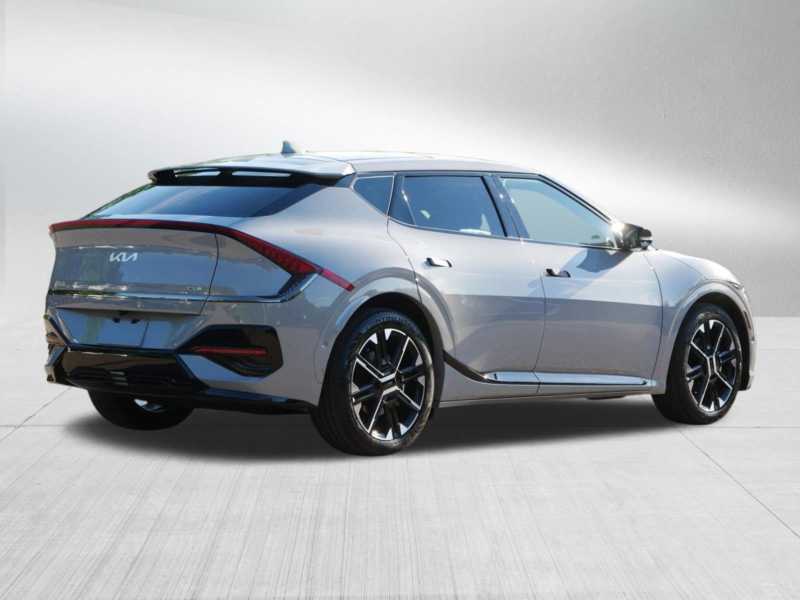 Used 2025 Wolf Gray Kia GT-Line image 7