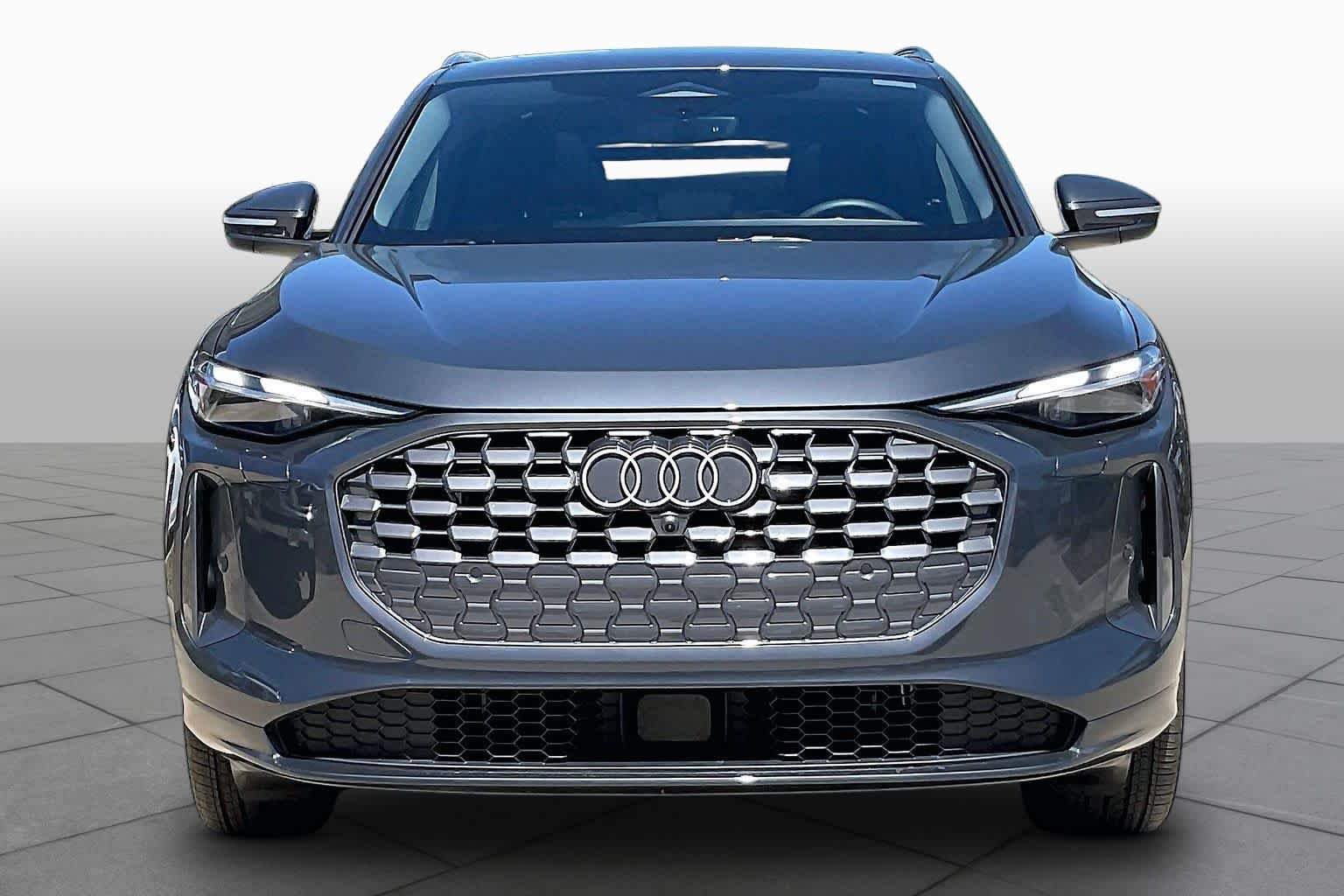 Used 2025 Tambora Gray Metallic Audi Premium image 4