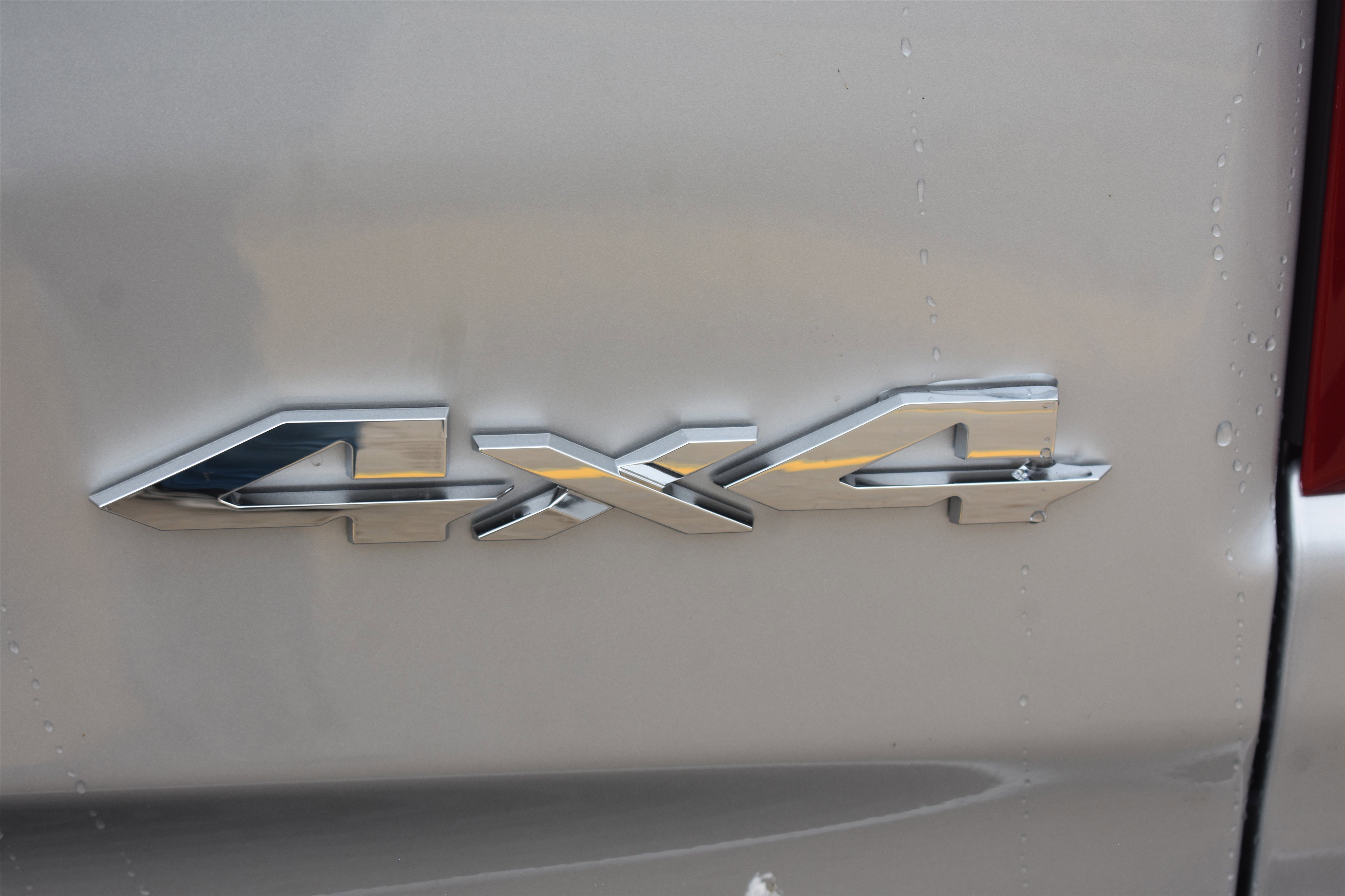 New 2026 Silver Zynith Exterior Paint RAM Laramie image 8