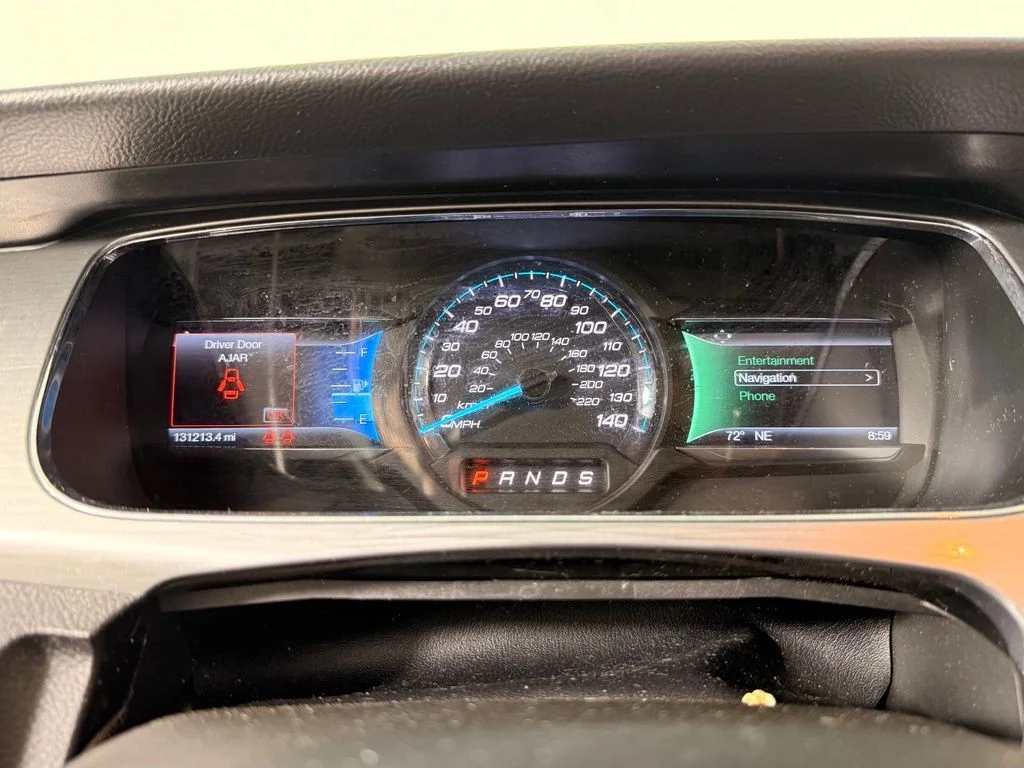 Used 2017 White Ford SEL image 19